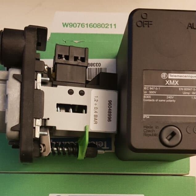 Прессостаты Реле давлен Schneider Danfoss Grundfos