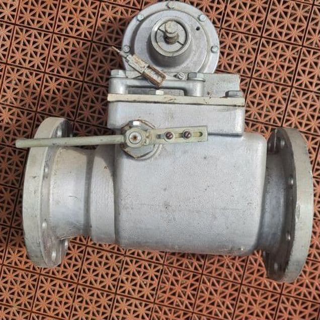 Газовый клапан DN100 Madas Новый