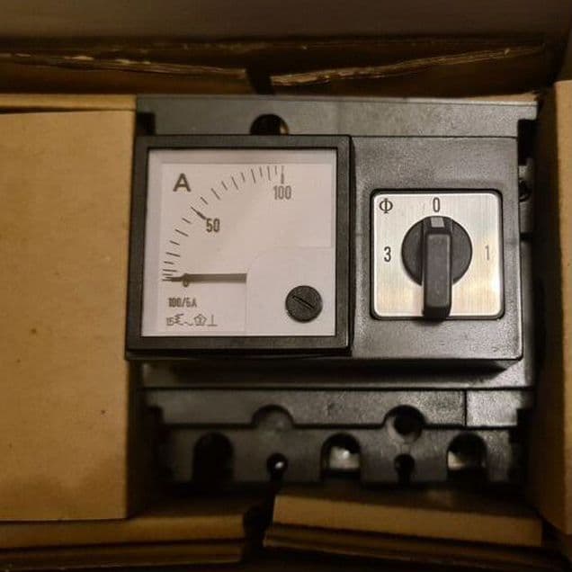 Блок амперметра Schneider Electric 100A 3 полюса