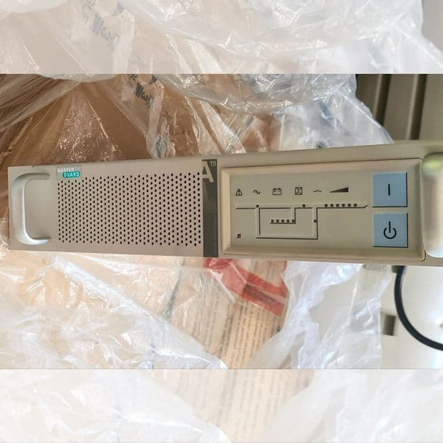 Ибп в стойку 19" Siemens MasterGuard 3000Va