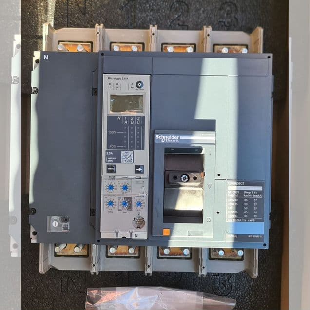 Автоматический выключатель Schneider NS1600N 4пол