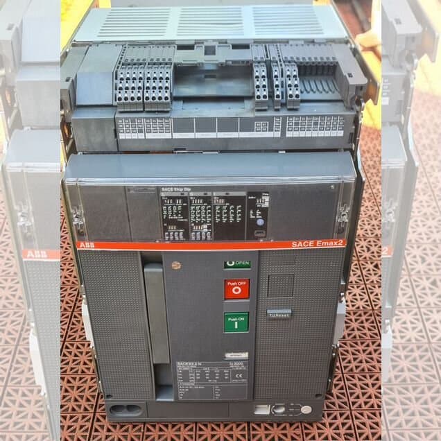 Выключатели автоматические 2000А ABB Emax E2.2N