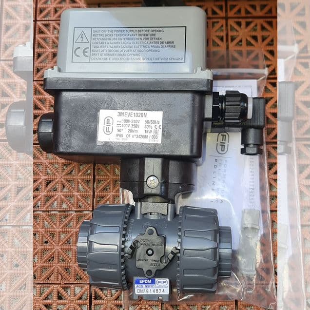 Шаровые краны Пвх DN25 40 50 FIP Италия