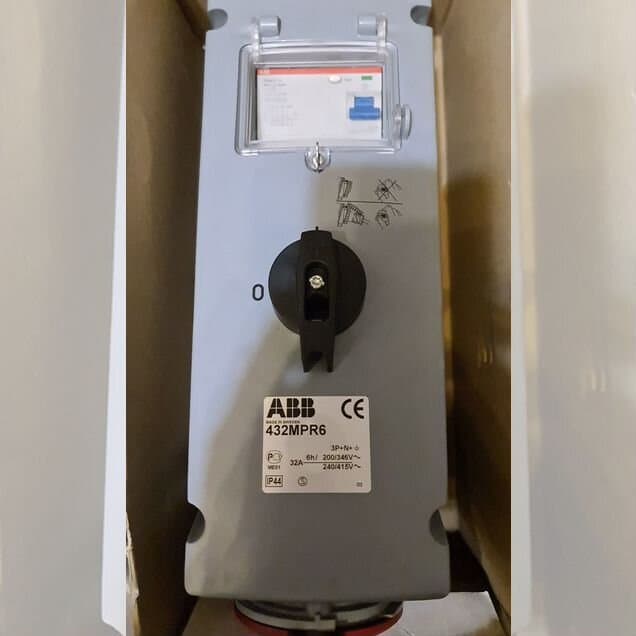Вилки, розетки ABB Schneider Electric Garo PCE