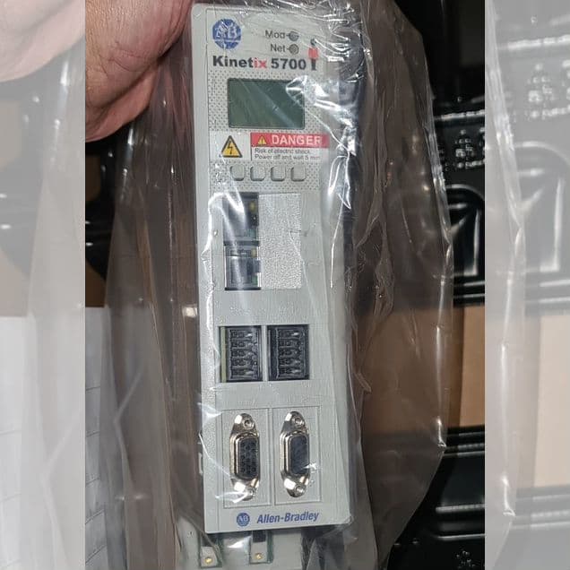 Серводрайвер Allen Bradley Kinetix 5700 Cоntroller