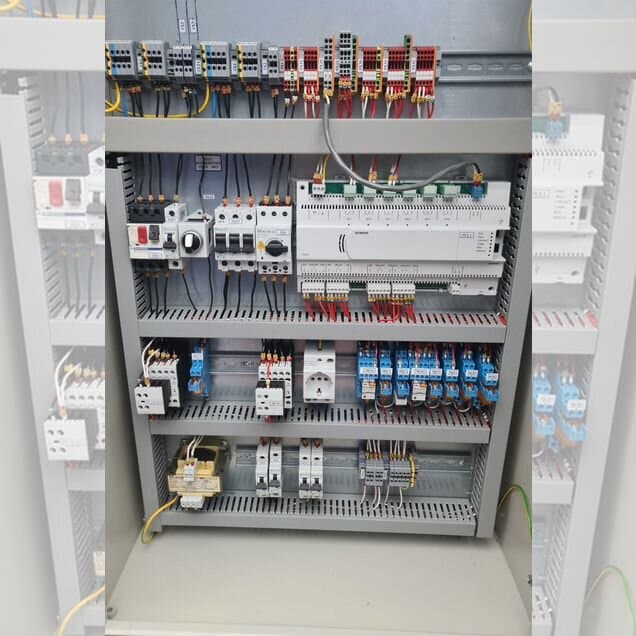 Шкаф упр вентиляцией на контроллере Siemens PXC22